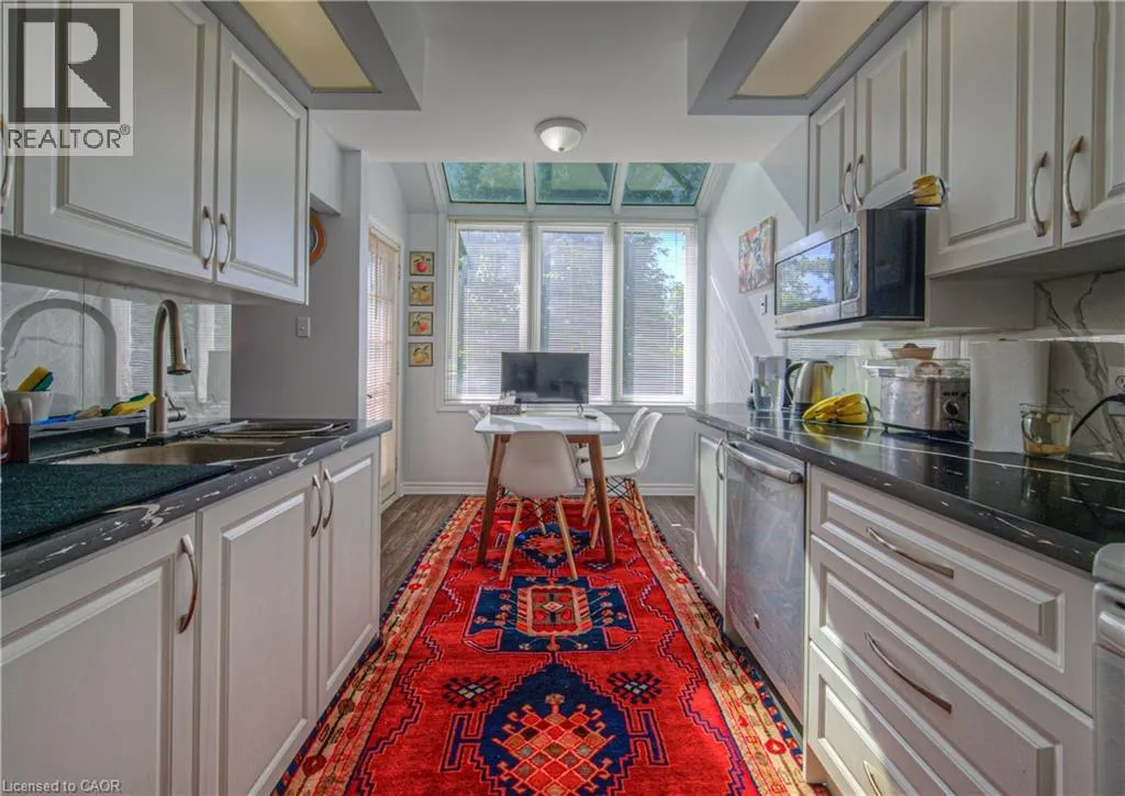 310 CHRISTOPHER Drive Unit# 15, #15