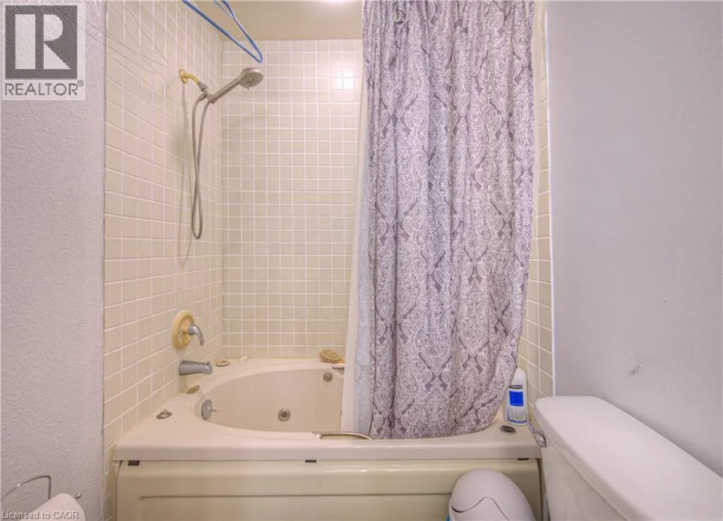 310 CHRISTOPHER Drive Unit# 15, #15