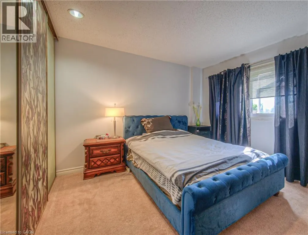 310 CHRISTOPHER Drive Unit# 15, #15