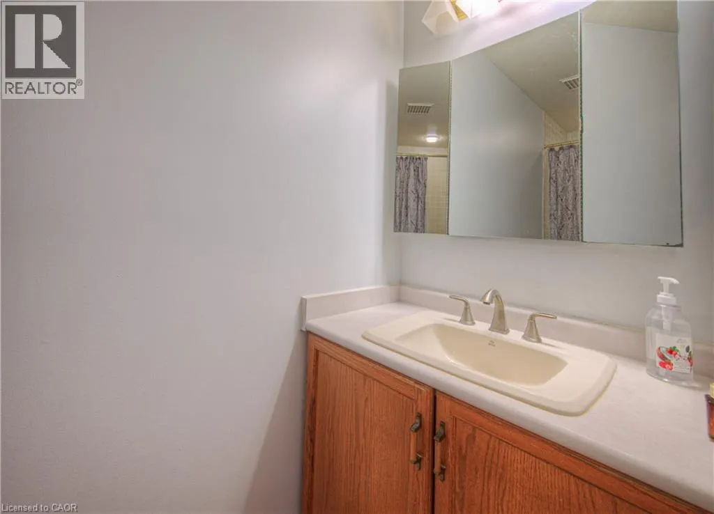 310 CHRISTOPHER Drive Unit# 15, #15