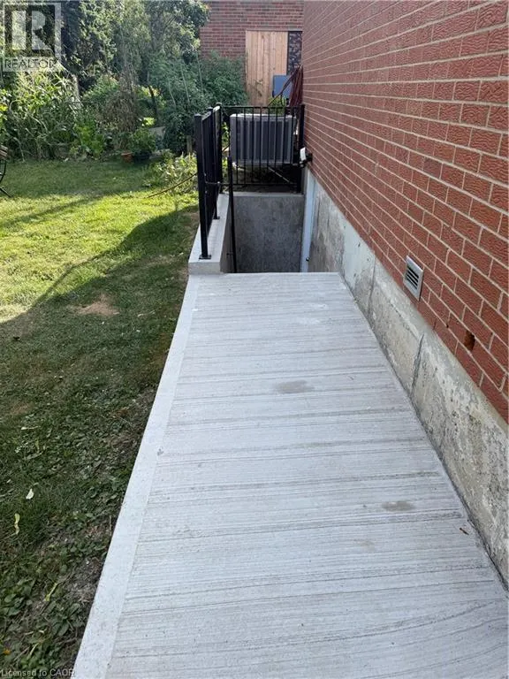 2034 WAYCROSS Crescent Unit# Basement, #Basement
