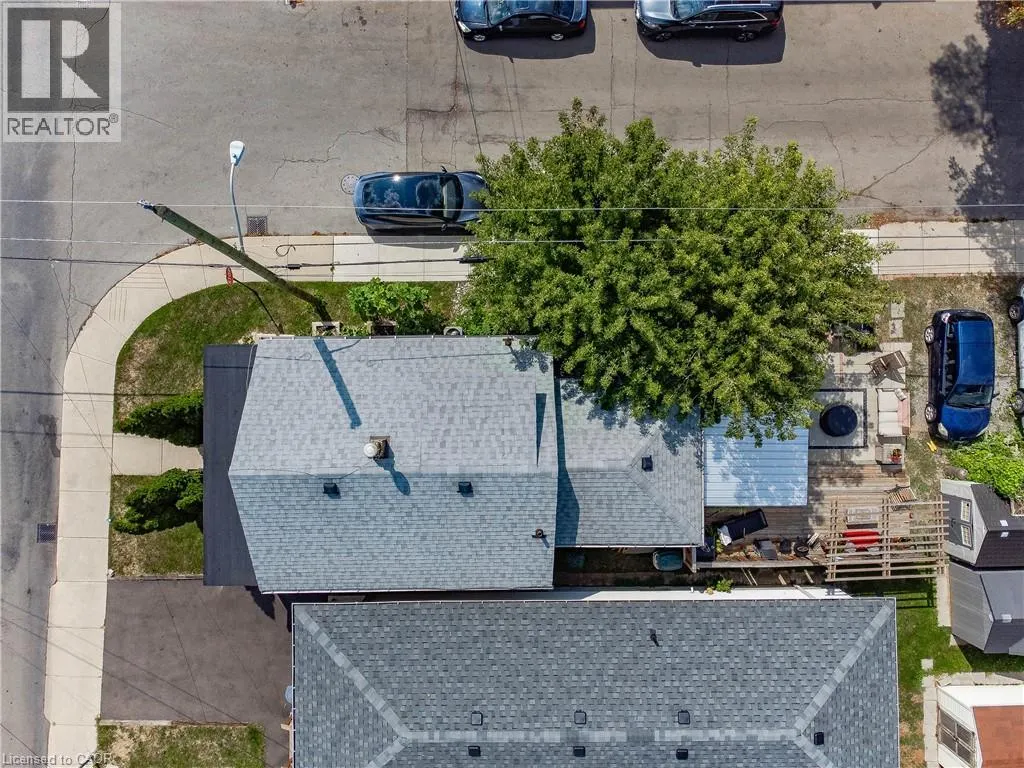 110 EMERSON Street