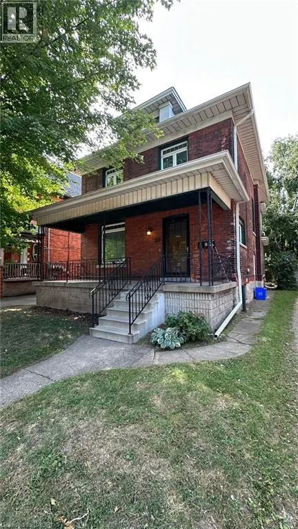 20 HOLTON Avenue S