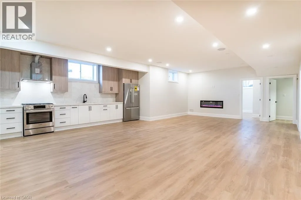 256 MOUNTAIN Road