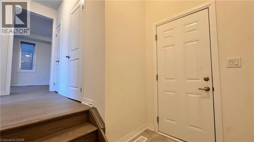 99 CROSSMORE Crescent