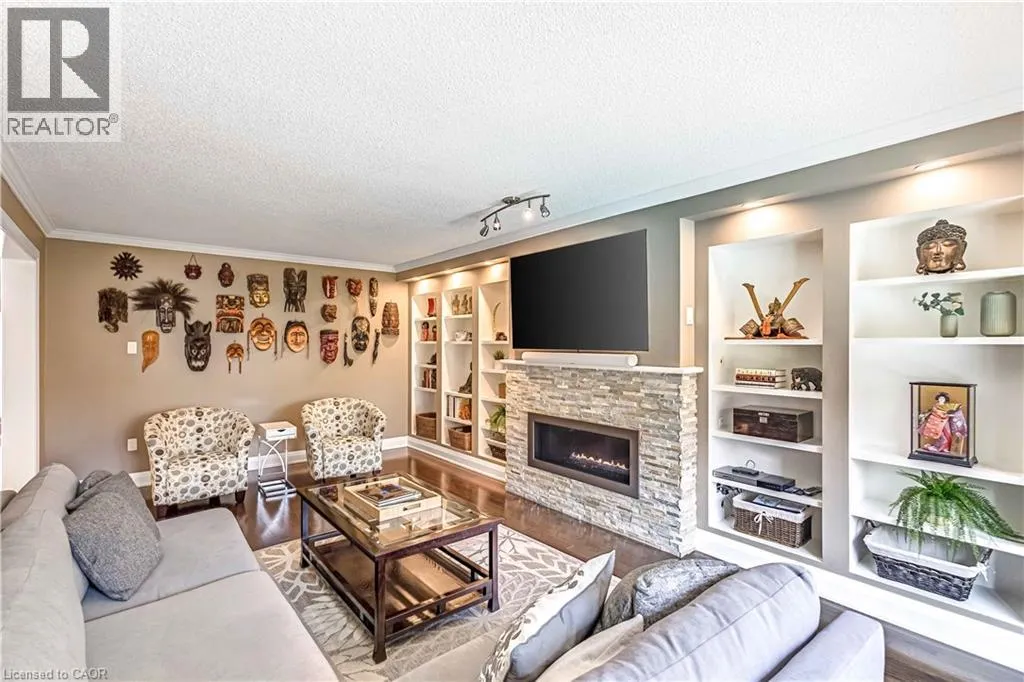 1399 WINTERBERRY Drive