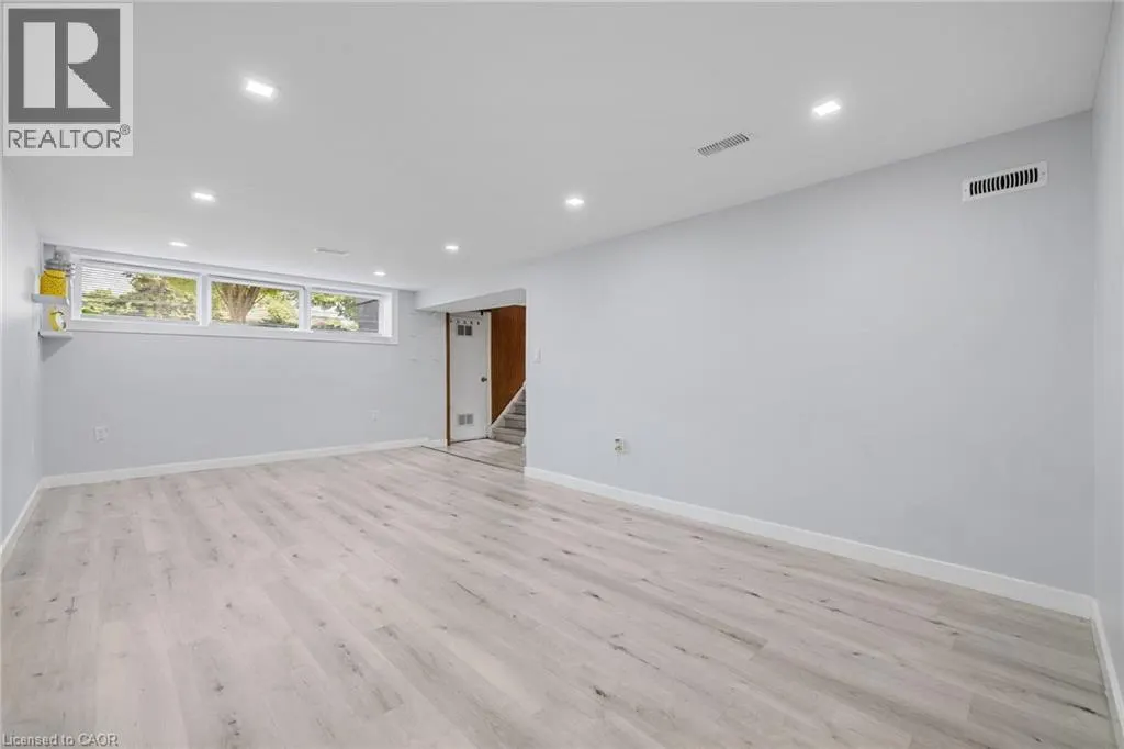 197 COLUMBIA Drive