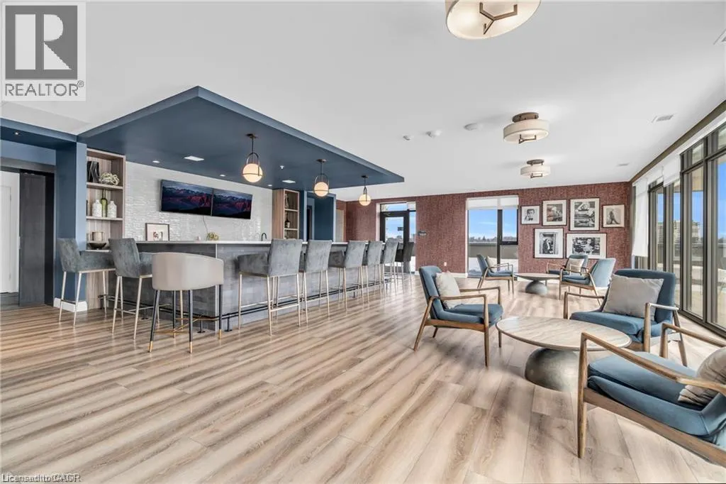 15 GLEBE Street Unit# 1211, #1211