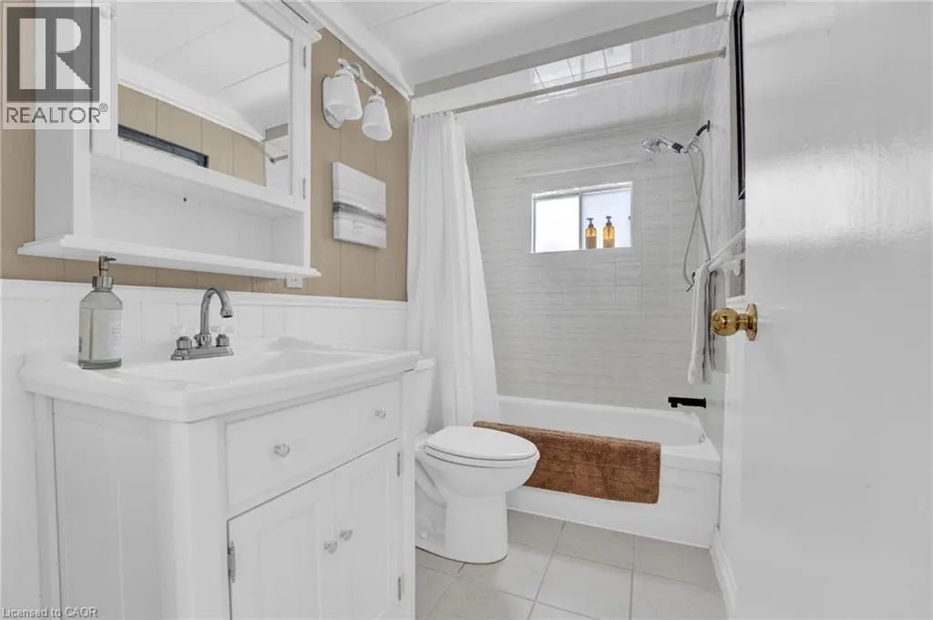 1220 PORTAGE LAKE Road