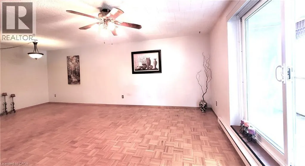 6 WALTON Avenue Unit# 104, #104
