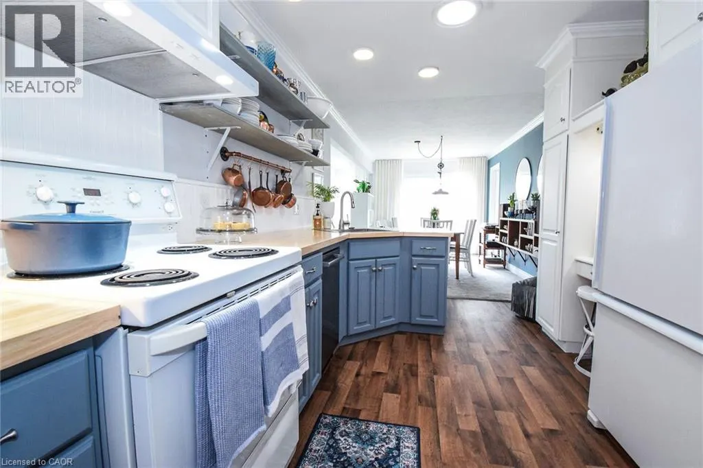 776 SANDY BAY Road