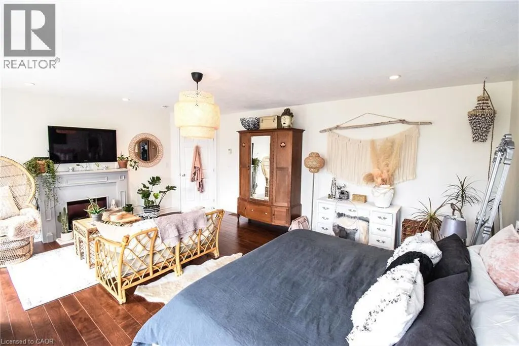 776 SANDY BAY Road