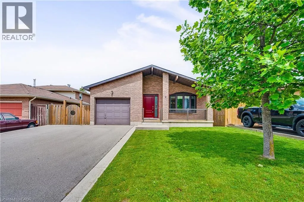 9 VALANNA Court