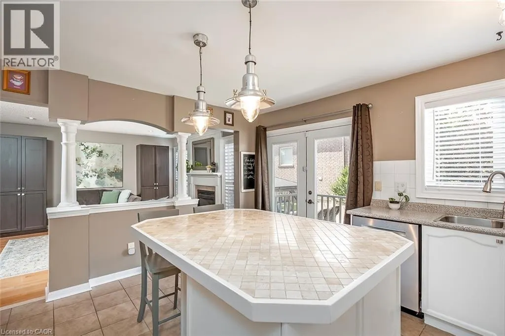 5586 CHURCHILL MEADOWS Boulevard