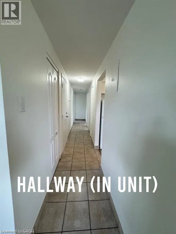 6 ELMSDALE Drive Unit# 1, #1