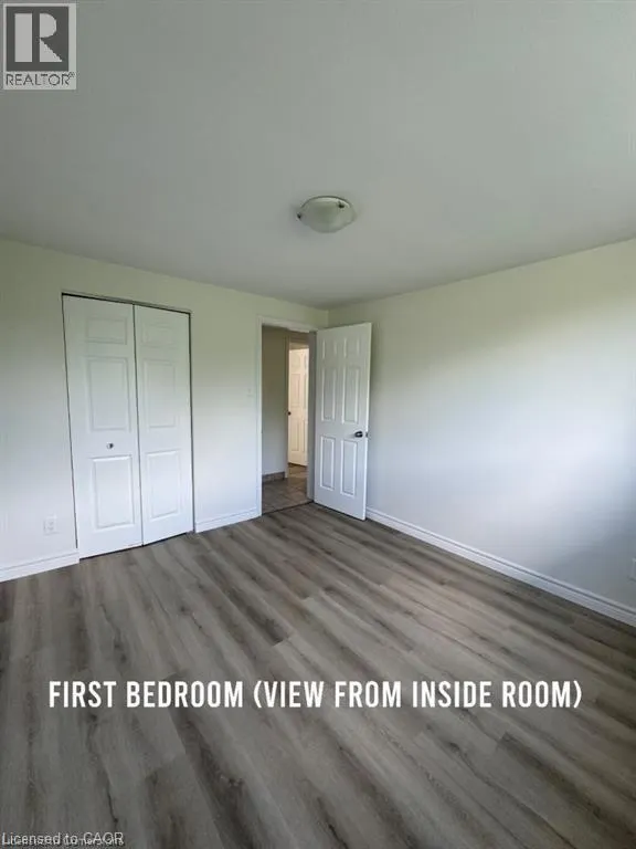 6 ELMSDALE Drive Unit# 1, #1