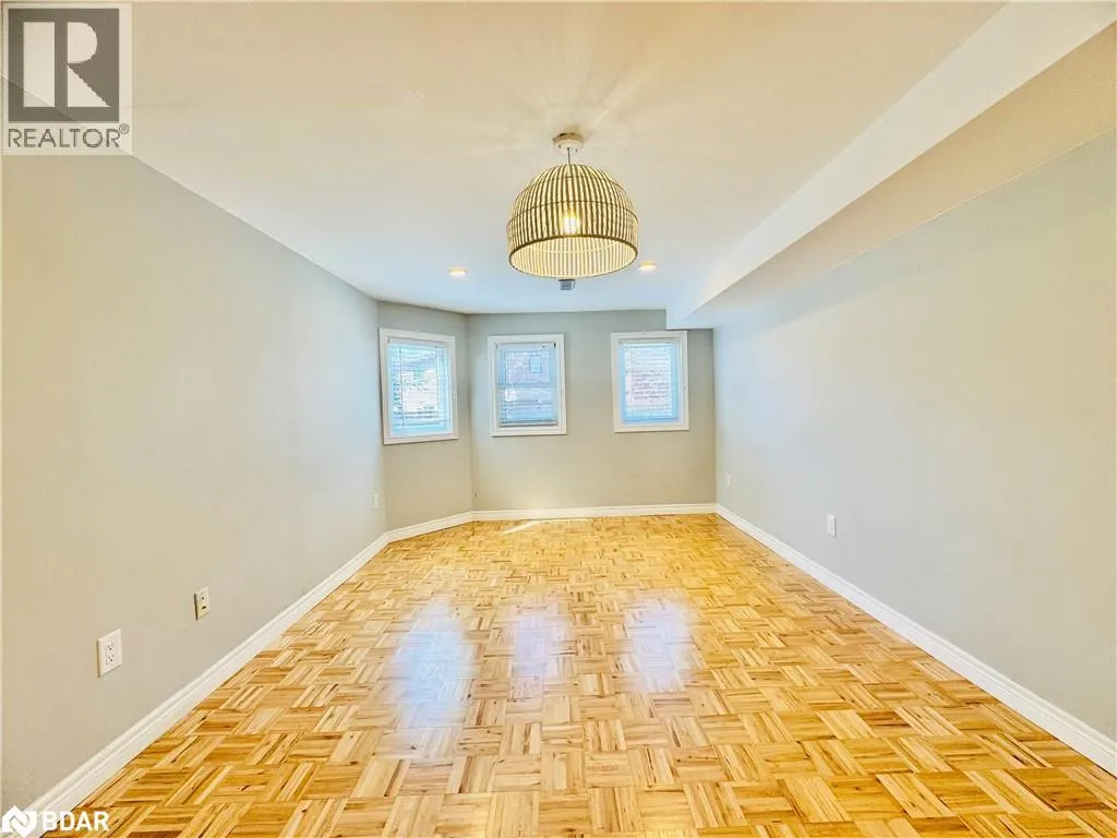 22 GRAND FOREST Drive Unit# BSMT, #BSMT