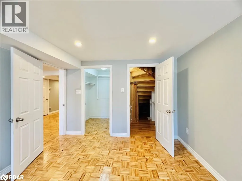 22 GRAND FOREST Drive Unit# BSMT, #BSMT