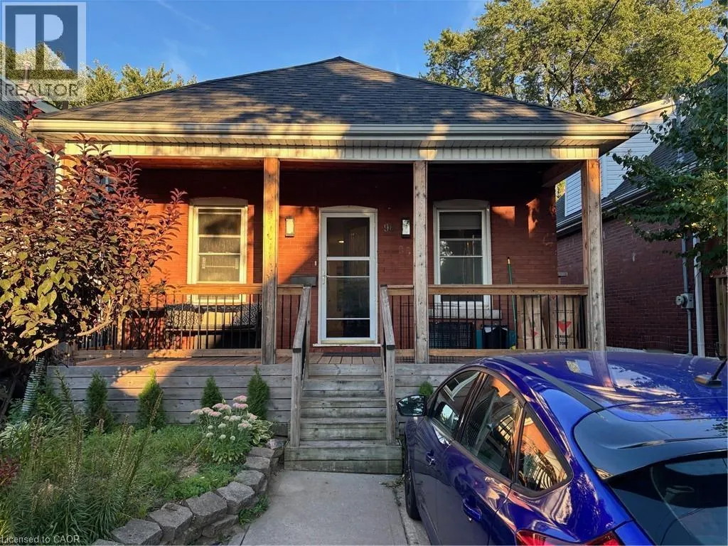 96 LONDON Street N
