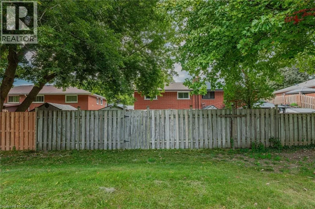 55 LAURIS Avenue