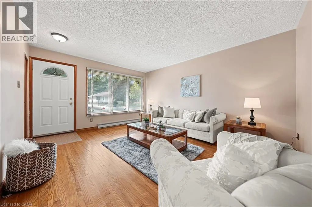 55 LAURIS Avenue
