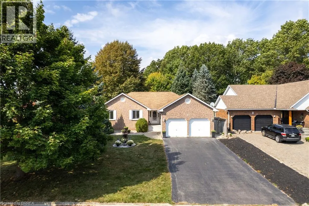 5 NEWPORT Lane