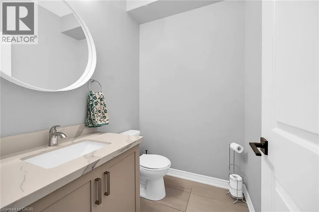 120 VINEBERG Drive Unit# 4, #4