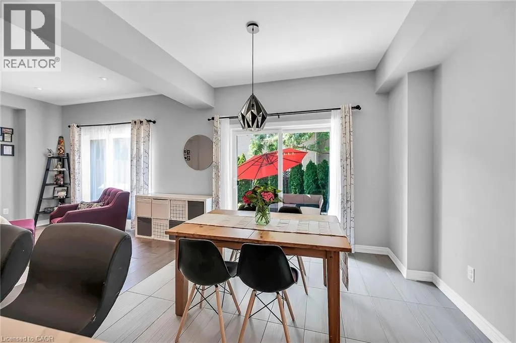 120 VINEBERG Drive Unit# 4, #4