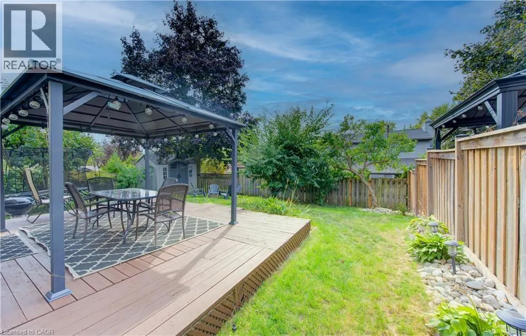 43 WINDING Way