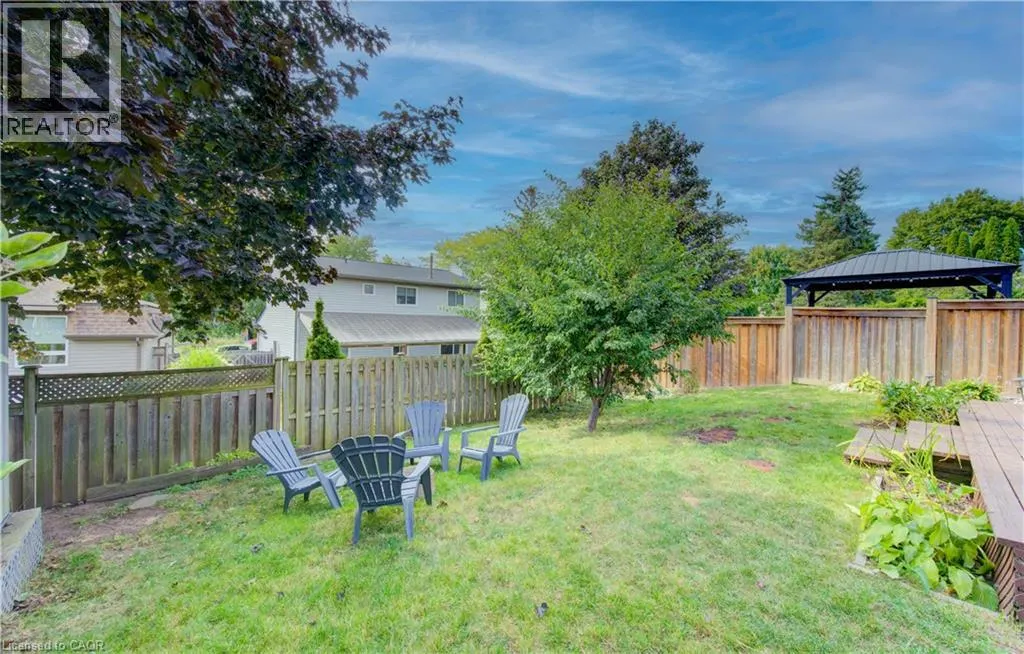 43 WINDING Way