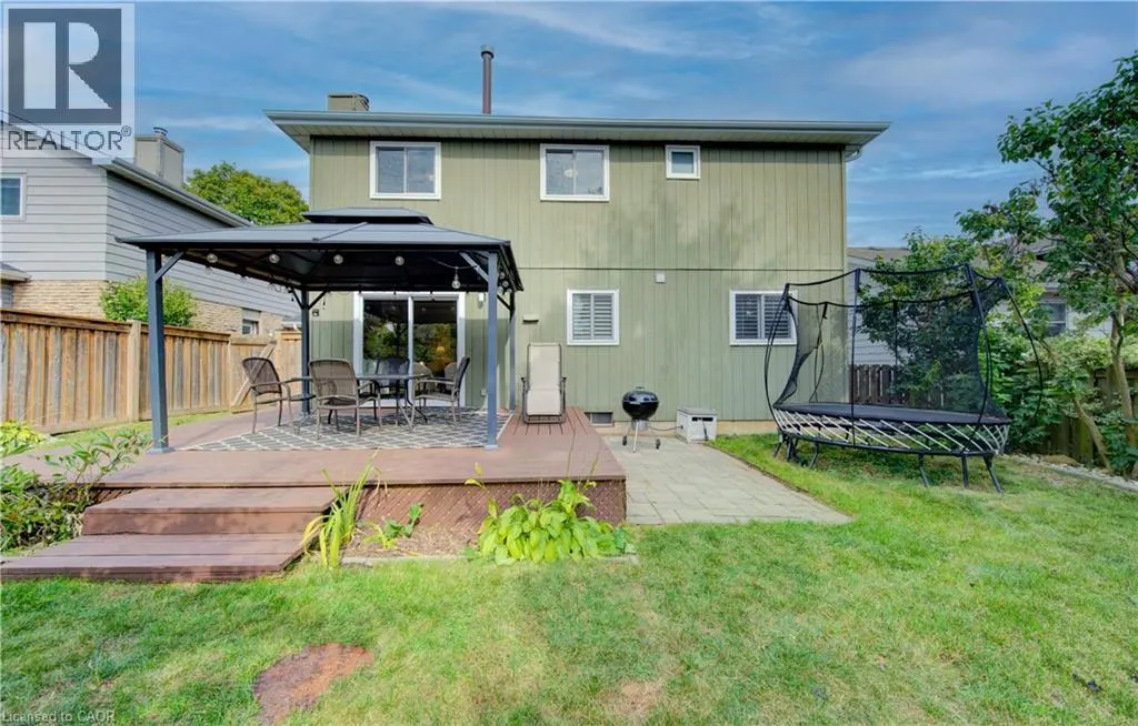 43 WINDING Way