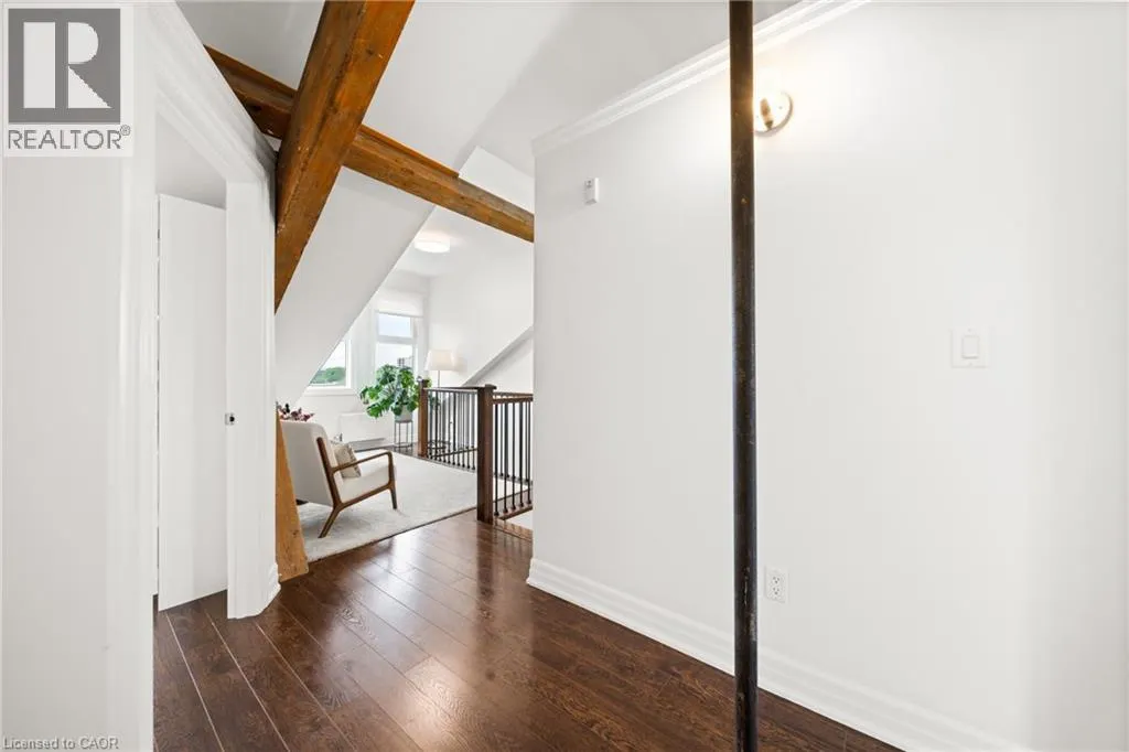 25 CONCESSION Street Unit# 215, #215