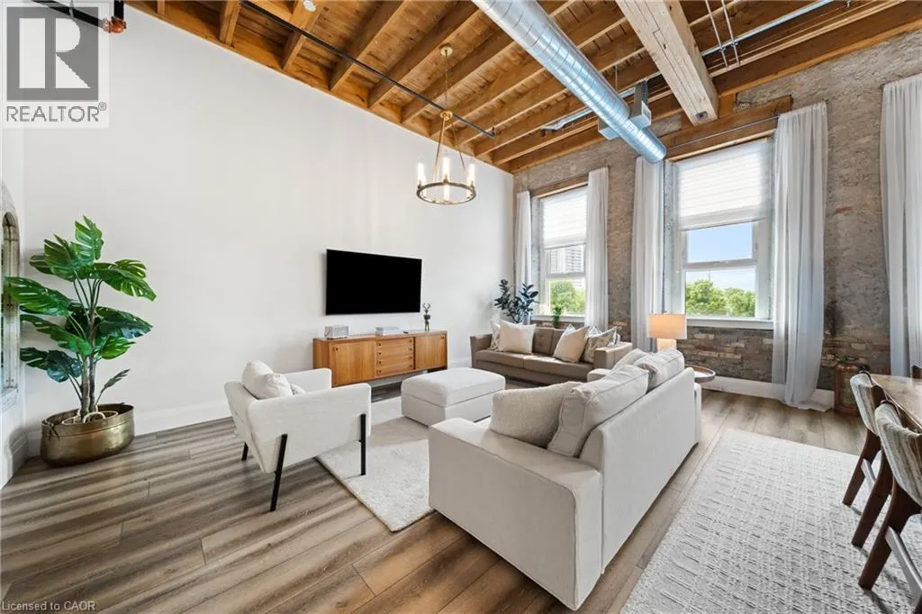 25 CONCESSION Street Unit# 215, #215
