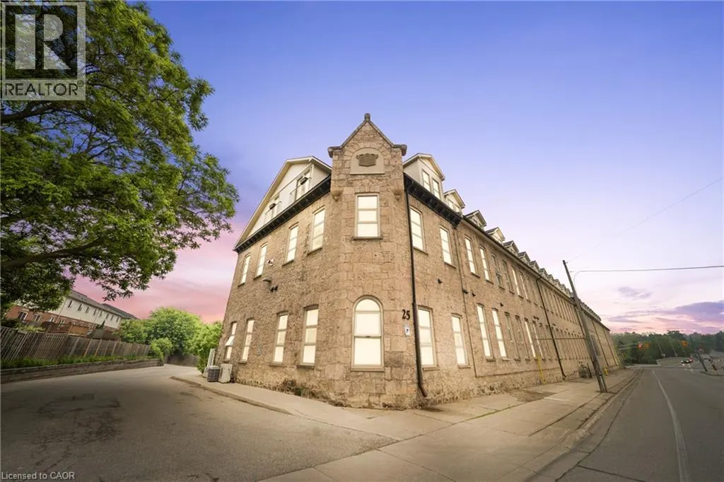 25 CONCESSION Street Unit# 215, #215