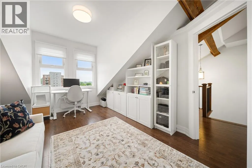 25 CONCESSION Street Unit# 215, #215