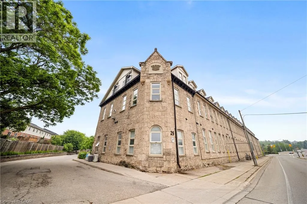 25 CONCESSION Street Unit# 215, #215
