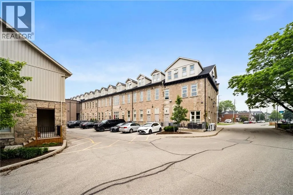 25 CONCESSION Street Unit# 215, #215