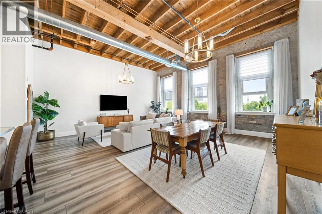 25 CONCESSION Street Unit# 215, #215