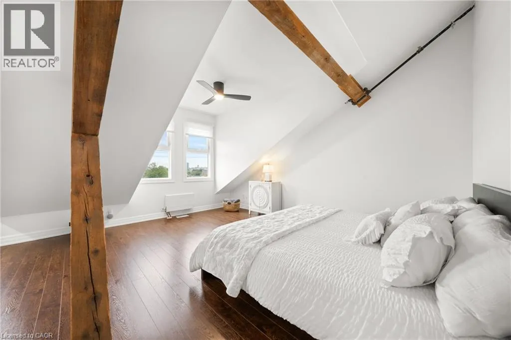 25 CONCESSION Street Unit# 215, #215