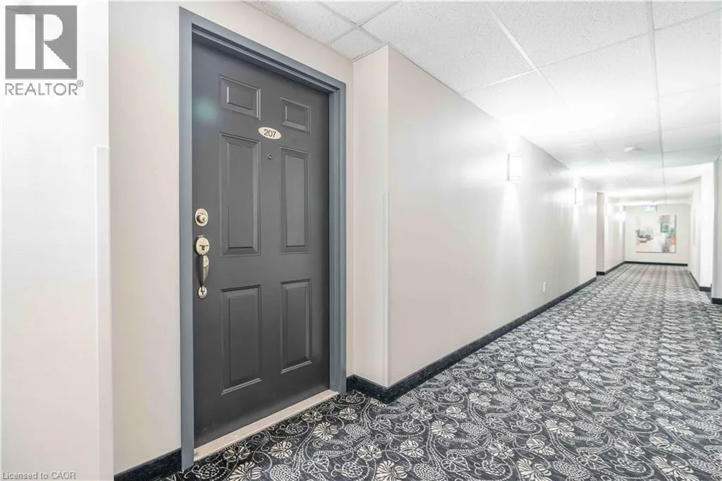 980 GOLF LINKS Road Unit# 207, #207