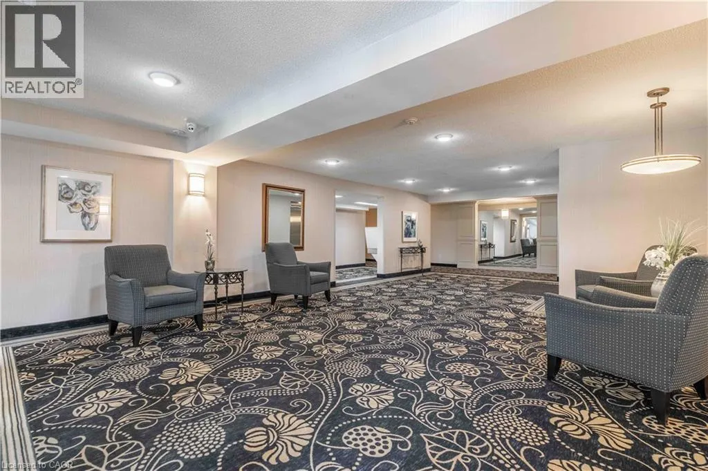 980 GOLF LINKS Road Unit# 207, #207
