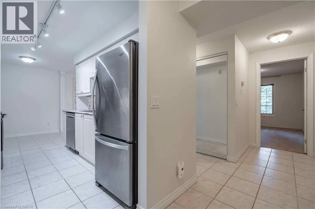 980 GOLF LINKS Road Unit# 207, #207