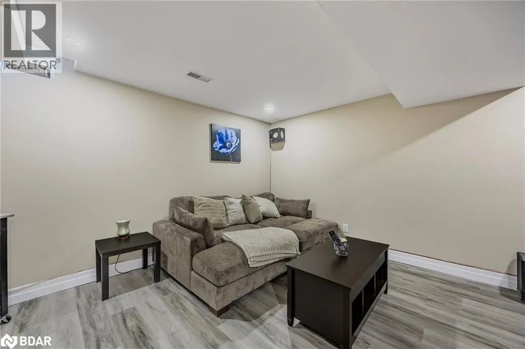13 SUNSET Place