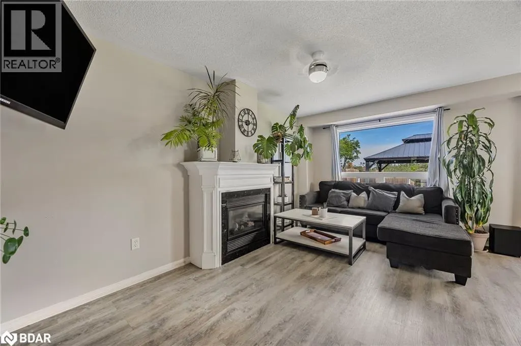 13 SUNSET Place