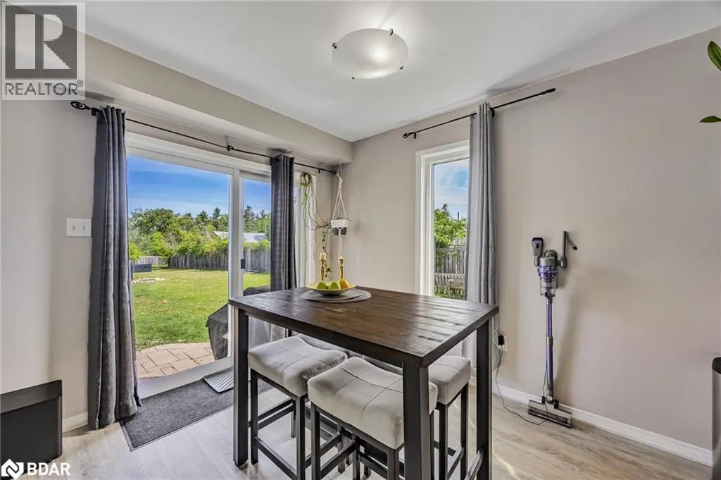 13 SUNSET Place