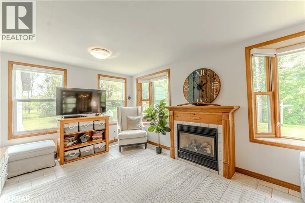1238 ADJALA-TECUMSETH TOWNLINE