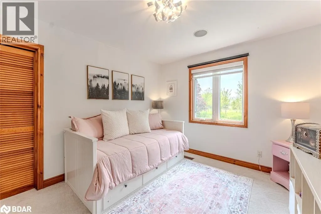 1238 ADJALA-TECUMSETH TOWNLINE