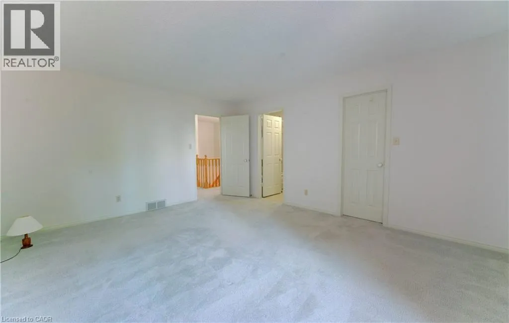 523 BEECHWOOD Drive Unit# 5, #5