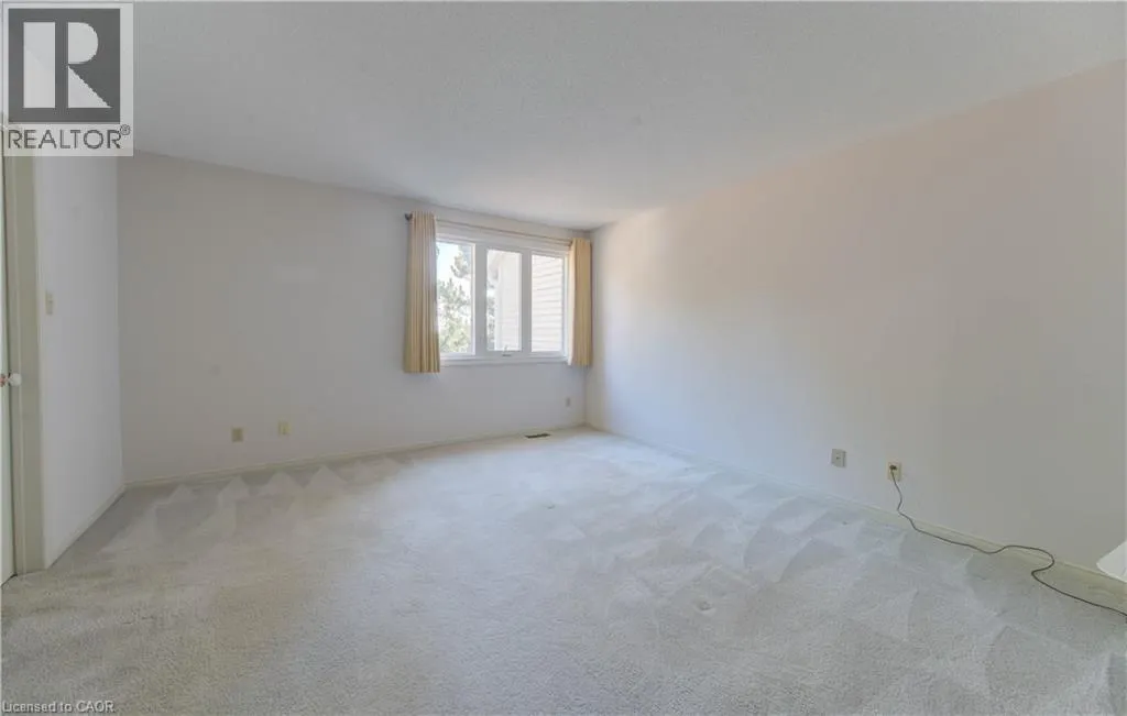 523 BEECHWOOD Drive Unit# 5, #5