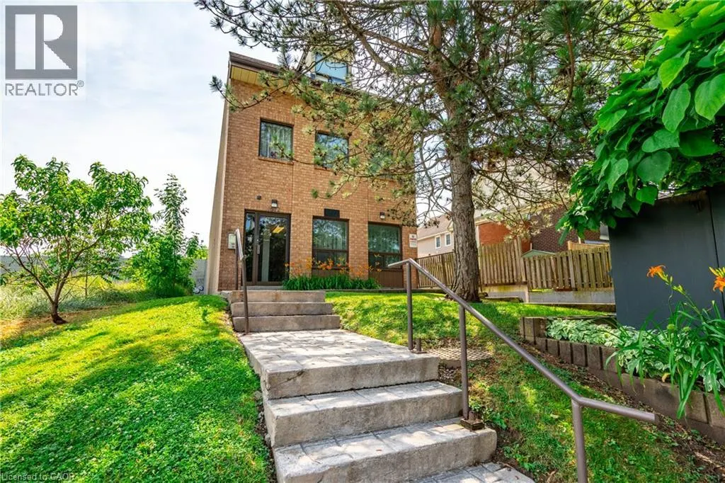 4872 VALLEY Way Unit# 101, #101